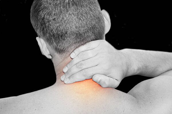 Sintomi dell'osteocondrosi cervicale negli uomini